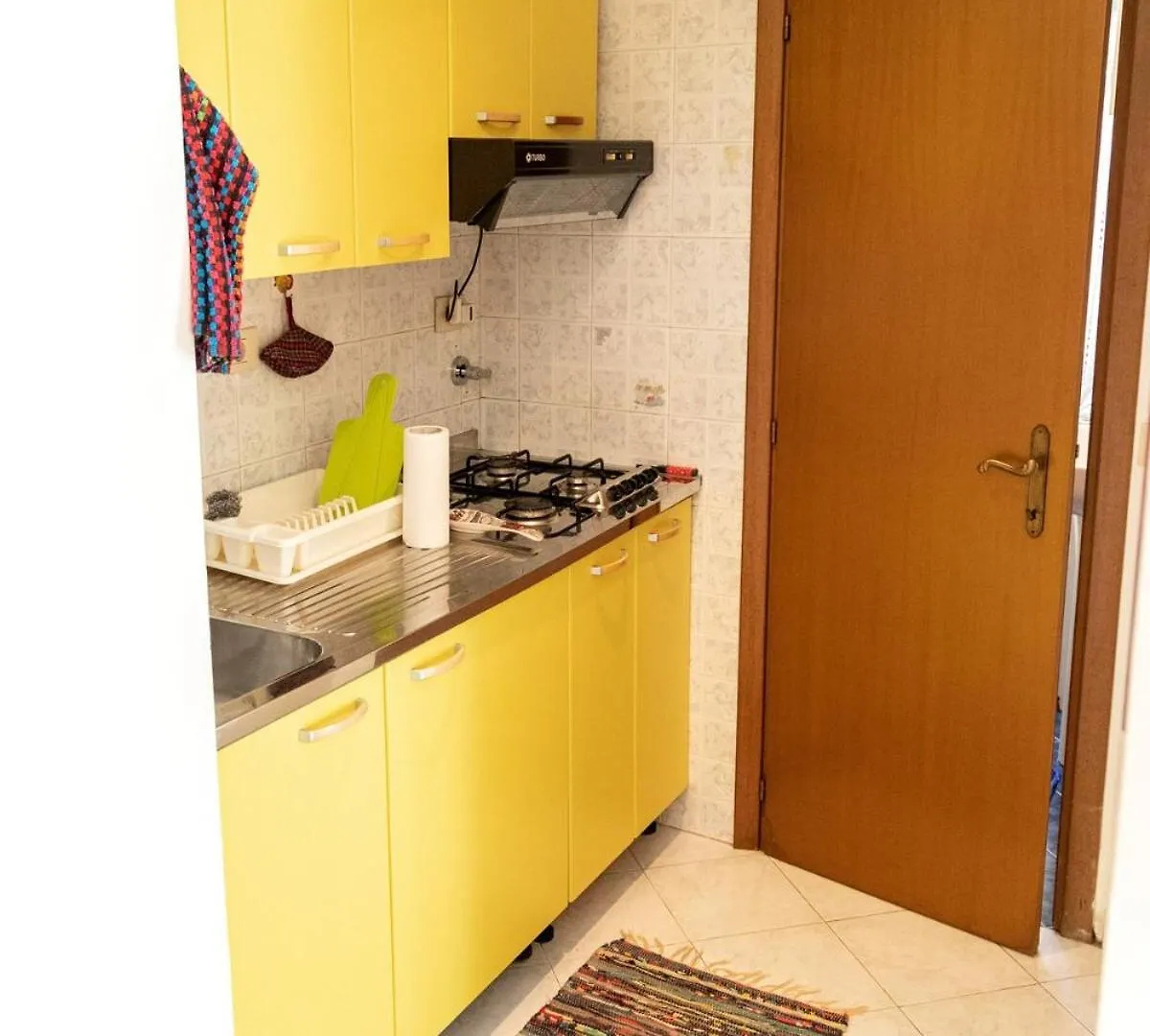 Bright And Cozy Apartment In Heart Of Ponte Milvio Rome